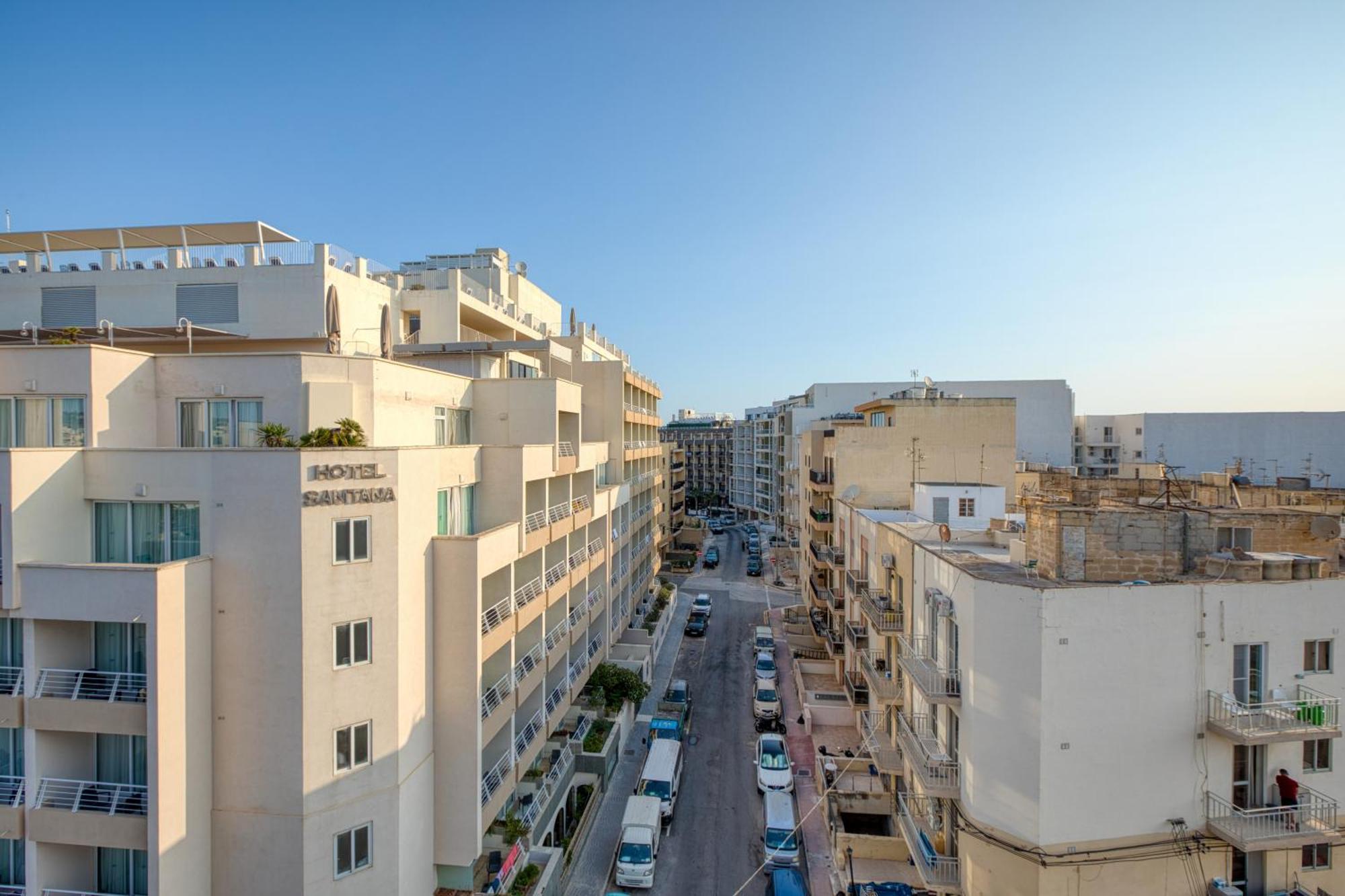 Bf Residence Сейнт Полс Бей Екстериор снимка